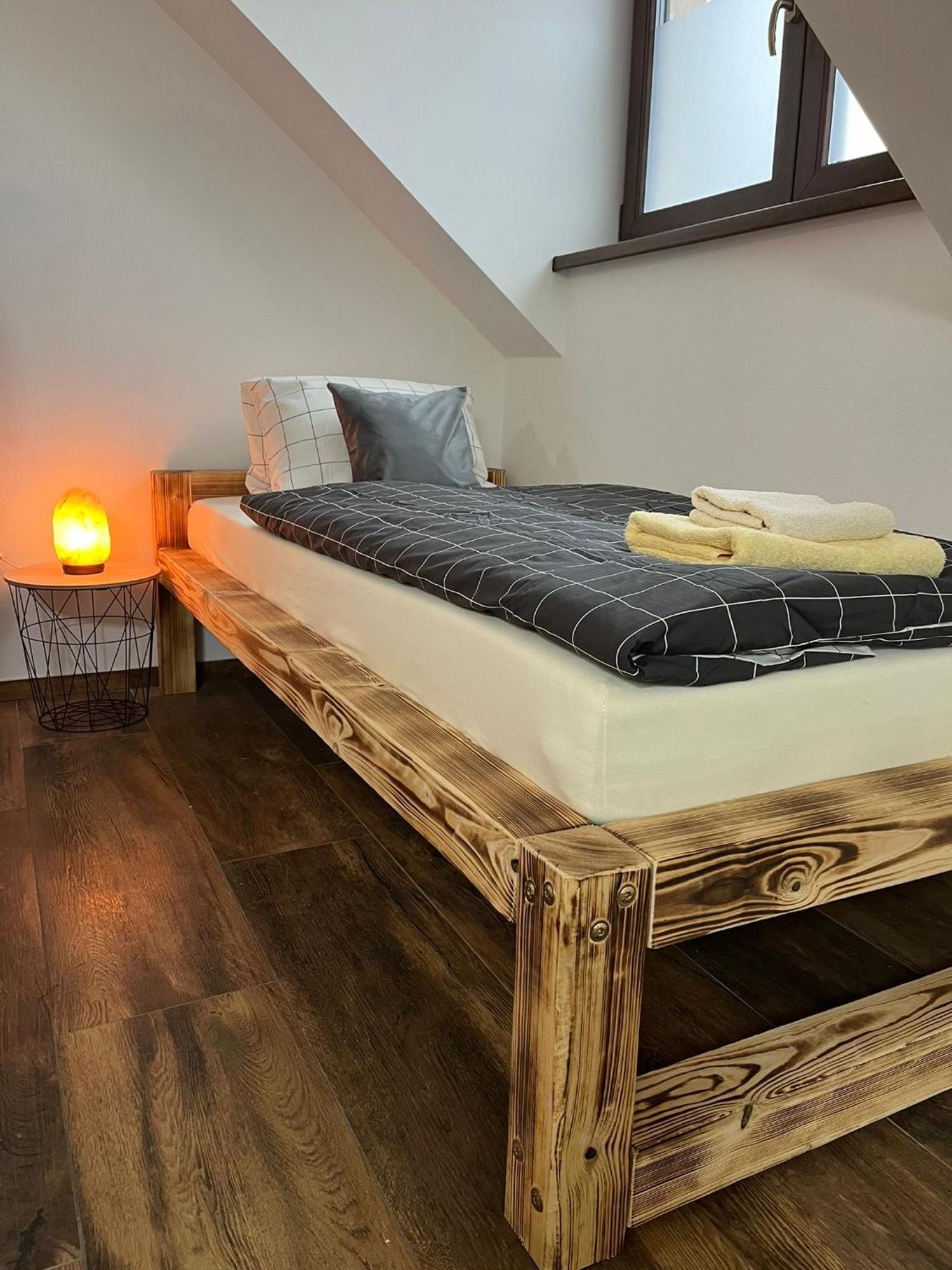 Apartman Kuga Mikulov Exteriér fotografie